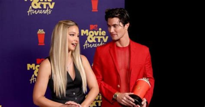 
What Caused Madelyn and Chase’s Breakup, and Where Did They Meet? 