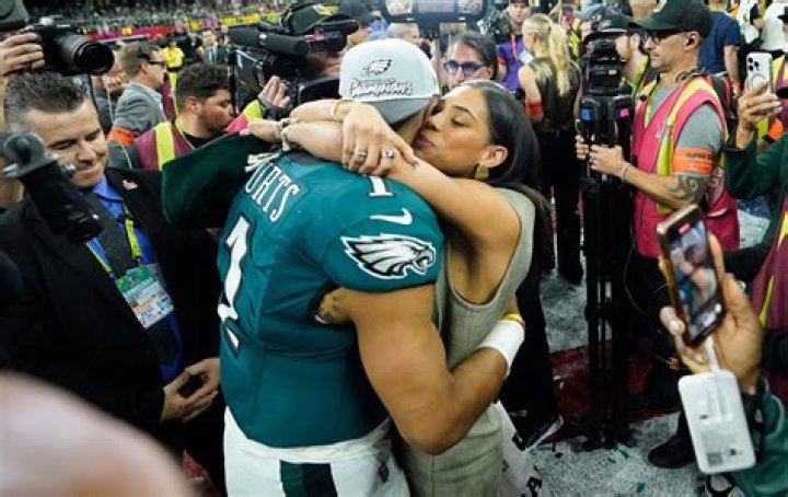 
What Happened To Jaylon Ferguson Wife And Family? NFL Linebacker Passed Away At 26 