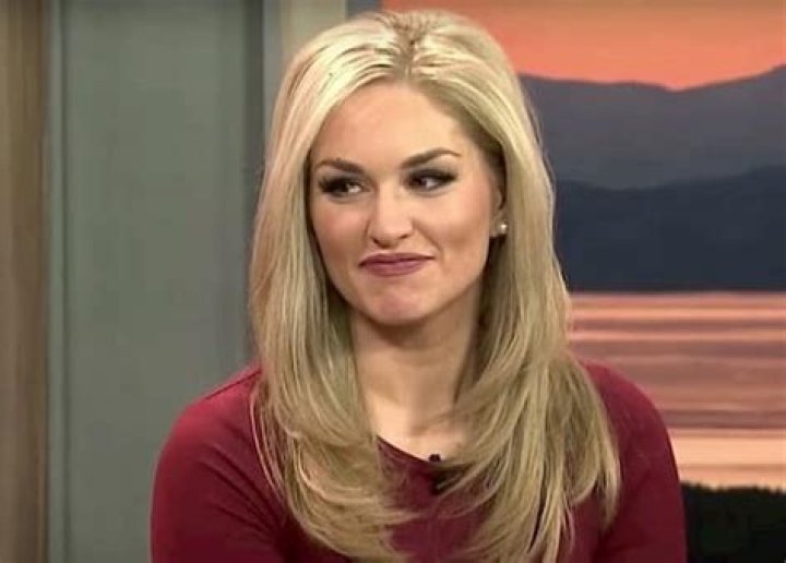 What Happened To Liz Dueweke? Q13 FOX News Anchor Fired News Facts, Where Is She Going?