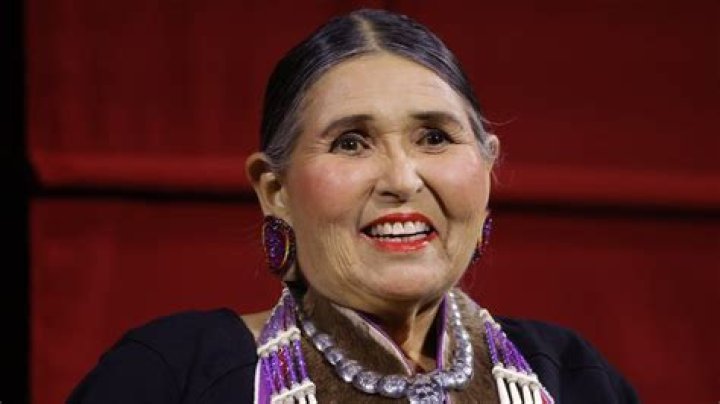 
What Is Actress Sacheen Littlefeather Ethnicity? Facts To Know About Her Family Background 