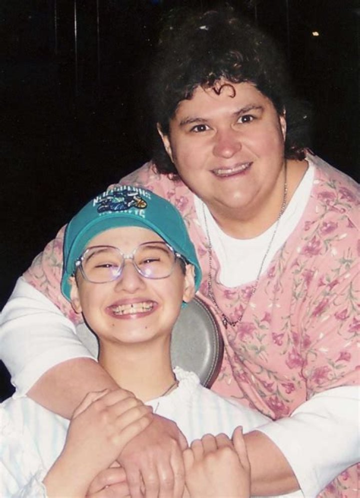
Where Does Gypsy Rose Live Now? Who is Gypsy Rose and What Did She Do? Who is Gypsy Rose Blanchard Married to? How Did Gypsy Meet Her Husband? Who is Gypsy Rose Husband? 