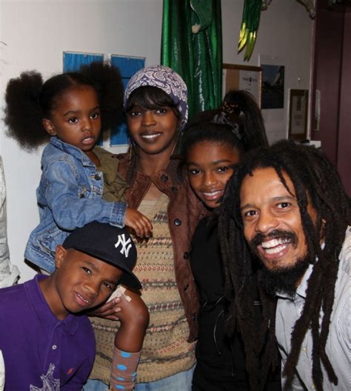 
Who are Lauryn Hills Parents? Lauryn Hill Biography, Parents Name, Nationality and More 