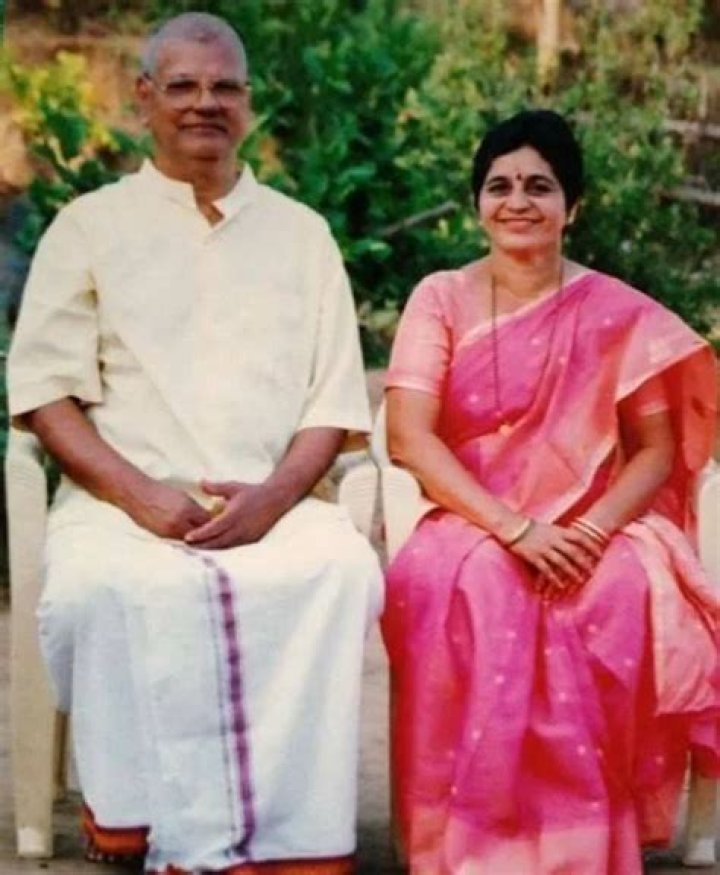 
Who are Rishab Shettys Parents? Rishab Shetty Biography, Parents Name, Nationality and More 