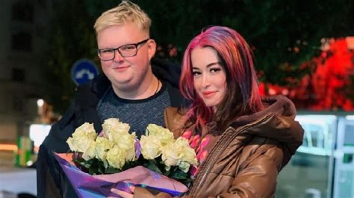 Who Is Boombl4cs’s Wife Angelika Mikhailova aka Lika Liqueen? Their Divorce Drama Explained