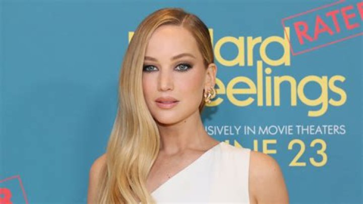 
Who is Debra Ferullo? Drew Barrymore is set to surprise her makeup artist with home makeover on Celebrity IOU 