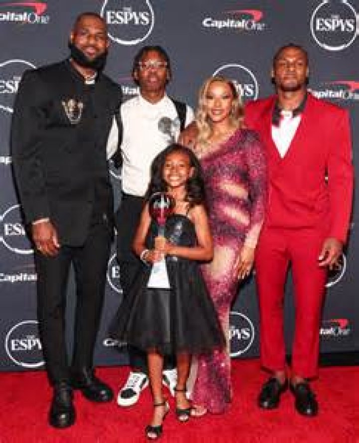 Who Is Matt Bradley Wife Danielle? NBC Journalist Family And Kids