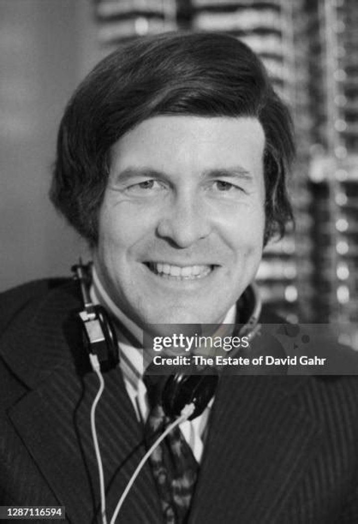 
Who Is Radio Announcer Bill Woodward? Legendary Journalist Dies 