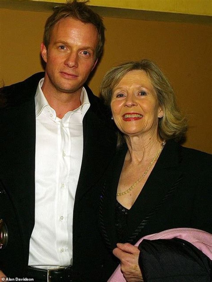 
Who was Peter Penry-Jones, Angela Thorne’s husband? 