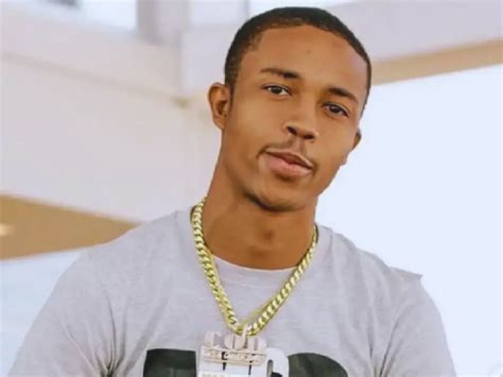 YNG Cheese | Parents And Sister